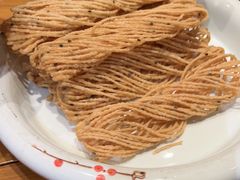 -帅巴人舅母子腊蹄民俗村