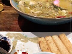 -张氏宽窄巷成都名小吃(茂业百货华强北店)