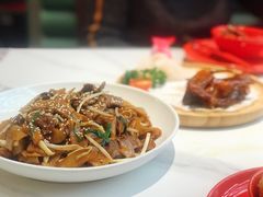 干炒牛河-避风塘·金牌店·夜宵(金玉兰店)