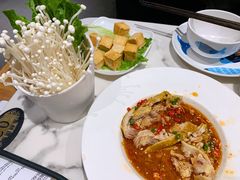 -鱼颜诱纸纸上烤鱼·蛙(龙湖天街店)