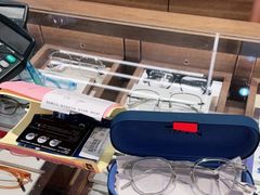 -一代眼镜·蔡司配镜(浦东大拇指广场店)