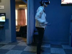 -VR 间客漫·PS电玩·虚拟现实包间游戏电竞(街道口店)