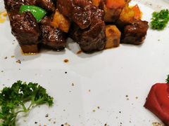 杏鲍菇嫩牛肉-金枝玉叶上海人家食府(三里河店)