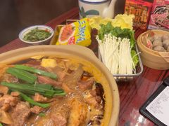 -沙胆彪炭炉牛杂煲(上海日月光广场店)