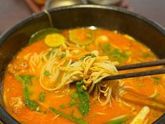 -银米·云南传统过桥米线(双廊黑金冠店)