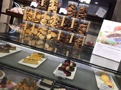 -天津梅江中心皇冠假日酒店