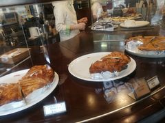 -Pie Bird(新闸路店)