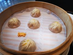 蟹粉小笼包-鼎泰丰(国金店)