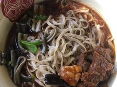 长鱼牛肉面-邵顺兴锅盖面(金山宝地店)