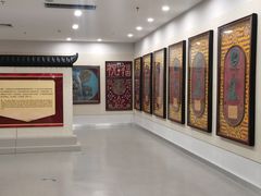 -毛泽东像章珍藏馆