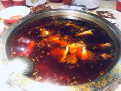-蜀滋香鲜鱼美蛙火锅(339店)