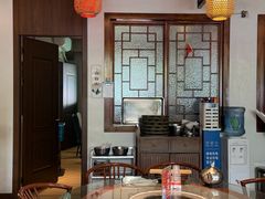 -苗阿哥酸汤牛肉火锅(体育场店)