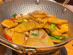 -隔壁老王·家常云南菜(花巷店)