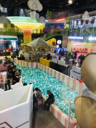 -玩塾品格乐园(宇宙太空龙旗店)