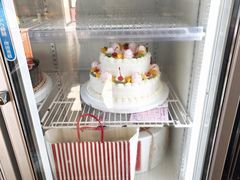 -红宝石·鲜奶小方·海派西点房(长阳店)