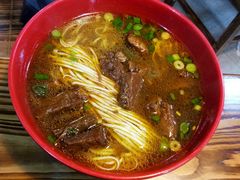 红焖牛肉面-春和面馆(常德路店)