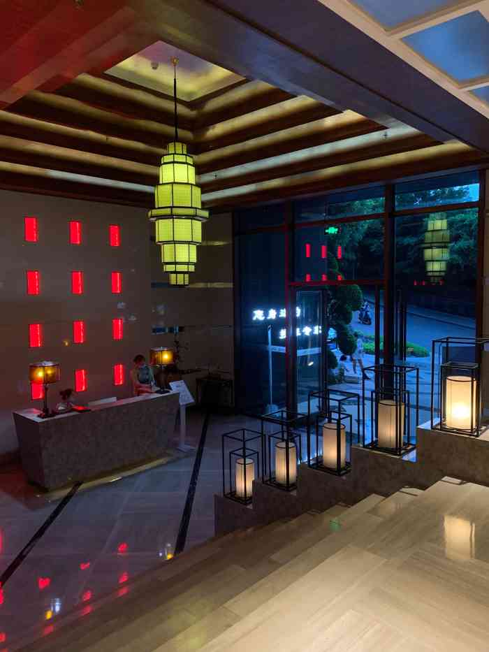 云中漫步·足疗养生会所(南坪店)-"听说云中漫步走的是高品质路线,本