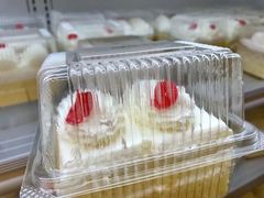 -红宝石·鲜奶小方·海派西点房(南丹店)