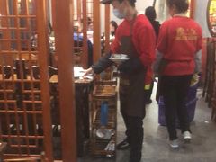 -乡土黄·鲜牛肉火锅·小龙虾(兴业街店)