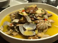 -龙巢盱眙龙虾·牛蛙·烧烤宵夜(八卦岭店)