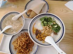 -正南齐北·老街糯米团(洪崖洞店)