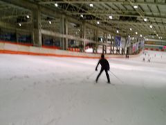 -乔波室内滑雪场