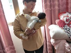 -爱贝尔高端月嫂(母婴护理)