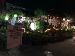 -Jungle Kitchen
