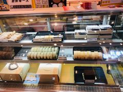 面包甜点陈列柜-樱花糕坊(凯德广场店)