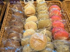 -烫面包·面包烘焙(绿地缤纷城店)