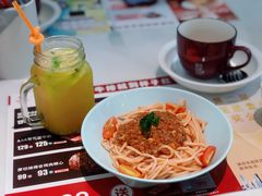 鲜番茄肉酱烩意粉-杯子红牛排(创意产业园店)