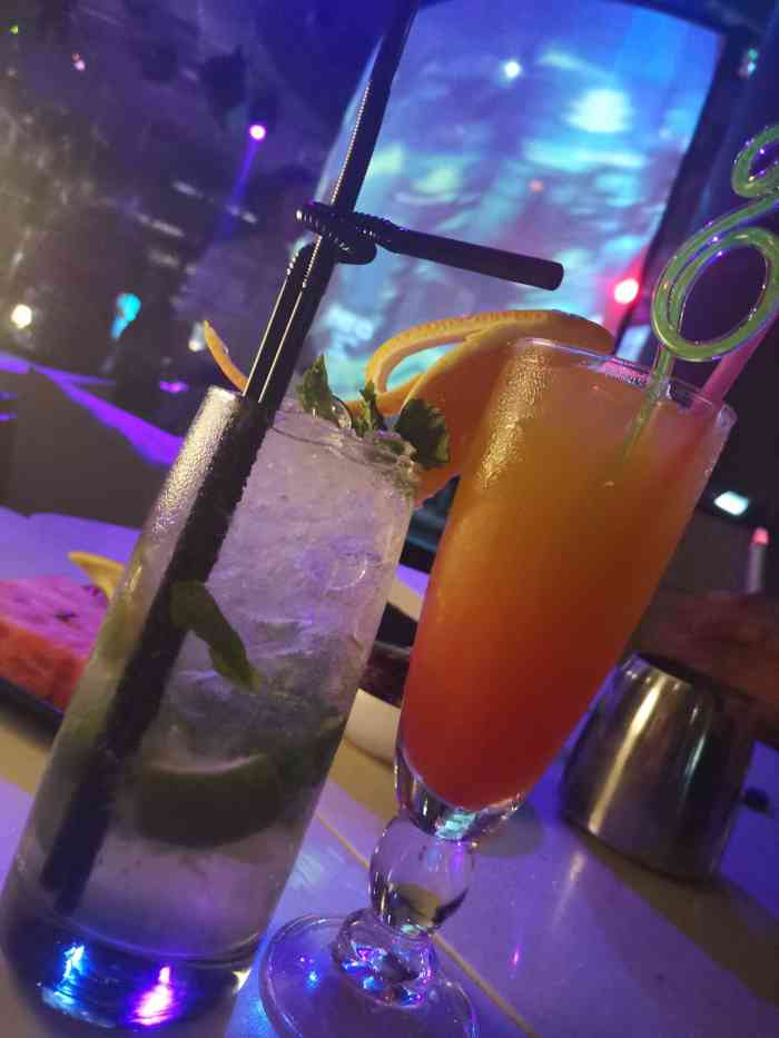 tao lounge bar-"重庆九街tao酒吧~比较特色的一家清吧.