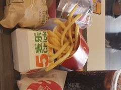 -麦当劳(瓦房店世纪广场店)