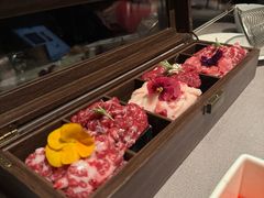 -左庭右院鲜牛肉火锅黑金店(陆家嘴中心店)