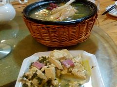 -云河农家乐饭店(福禄缘树山店)