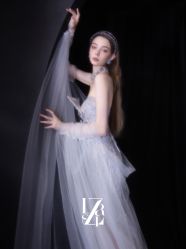 -Renee芮亦婚纱(原丽莎)