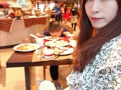 -OPEN開全日自助餐厅·西餐·海鲜(佛山希尔顿酒店)