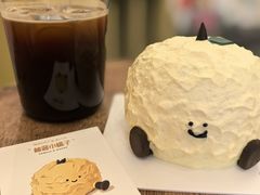 -山与蓝蛋糕(勒泰店)