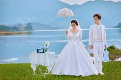 -全城热恋高端婚纱摄影(水头店)