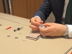 -亨得利钟表商店