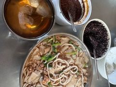 -正宗杨记普洱酸醋米线(总店)