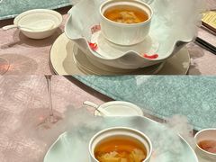 -景月阁空中食府(希尔顿酒店)