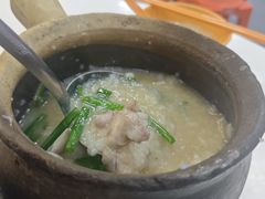 -长城砂煲田鸡粥