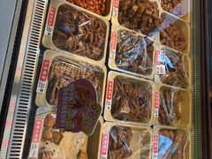 -绝味鸭脖(龙阳路生活广场店)