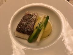 -迪拜帆船酒店海底餐厅