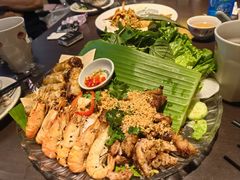 -大头虾越式风味餐厅(光明广场店)