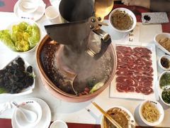 -前门·鲜肉火锅(长风店)