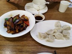 地三鲜-上关雪東北菜(中房金谊店)