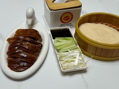 -梅利汴京烤鸭•开封豫菜地标店(东司门店)