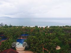 -三亚湾海居雅高铂尔曼度假酒店